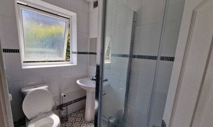 Plasnewydd Casa | Home Away From Home Close to Cardiff City Centre