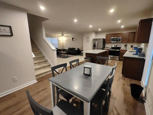 Troutman Casa | Home away from Home in Charlotte North Lake Norman