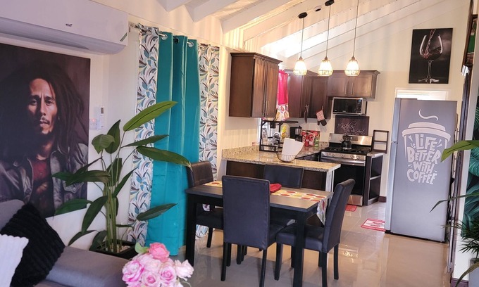 Spring Village Casa | Home away from Home 2-bedroom house with WiFi and AC in welcoming Old Harbour