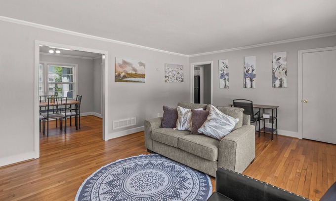 Columbia Cabaña | Home away from home near Ft Jackson, USC, and Downtown Columbia