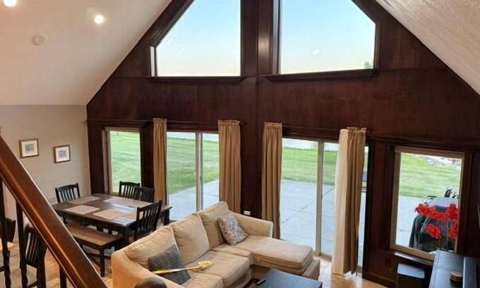 Arnolds Park Cabina | Hogar lejos del hogar: en Bridges Bay Resort.