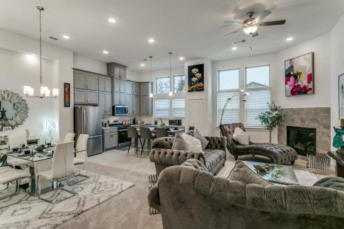 Lewisville Apartamento | Home away from home