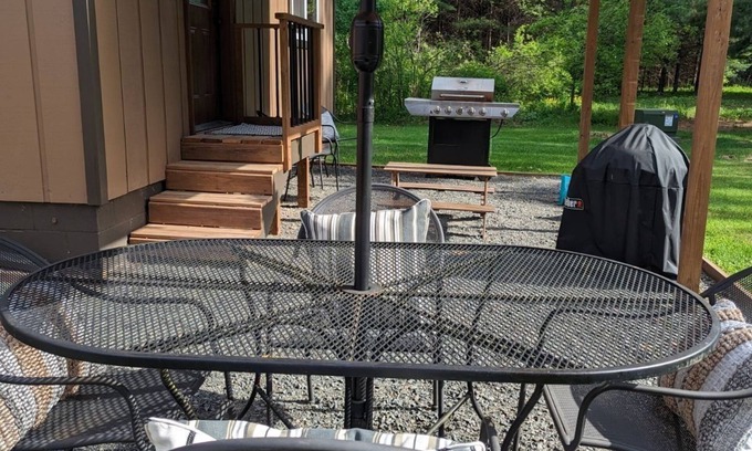 Hayward Casa | Home @ Chip-Wa Lodging