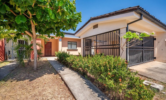 Villarreal Casa | Home in a gated community with outdoor pool, patio, grill, streaming, W/D, & AC