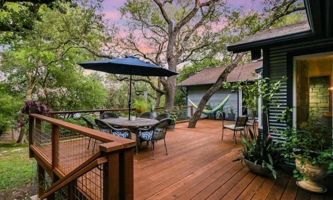 Westlake Terrace Casa | Home in Austin - Westlake Hills Retreat