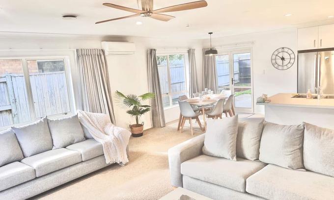 Papamoa Beach Casa | Home In On Family - 400m from Papamoa Beach