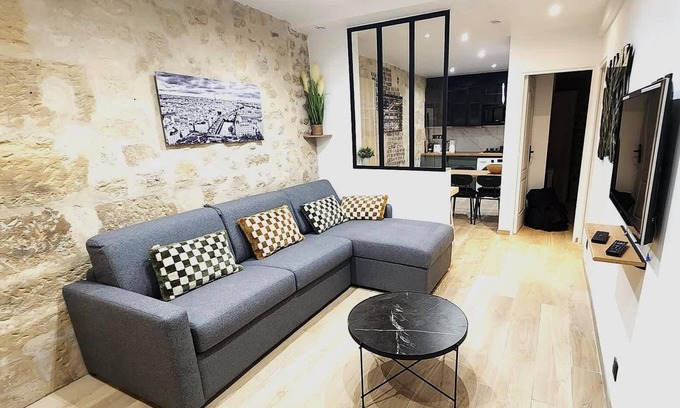 Quartier Sainte-Avoye Apartamento | Home in Paris Chatelet/Marais great apt for 6px
