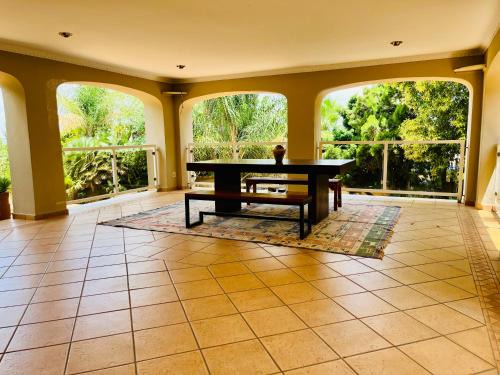 Garsfontein Casa | Home in Pretoria near Menlyn Maine