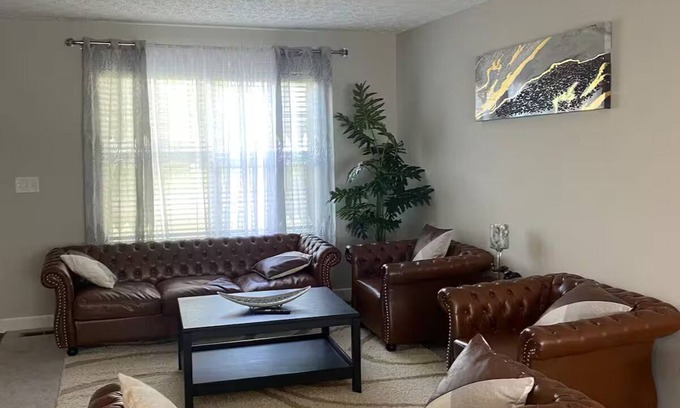 Reynoldsburg Casa | Home in Reynoldsburg, OH