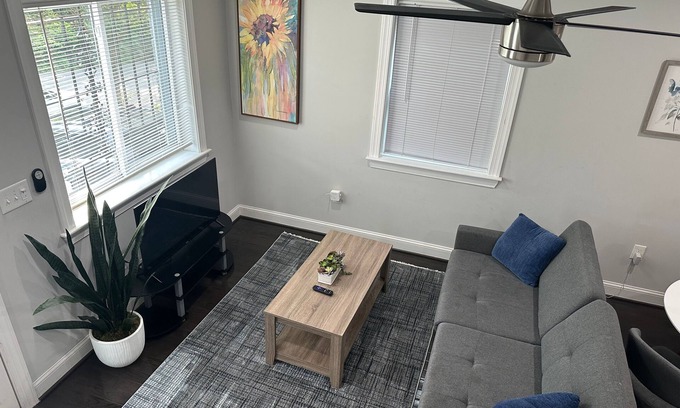 Anacostia Casa | Home in Southeast Washington DC.