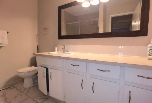 Dalhousie Casa | Home Inn Calgary Dalhousie