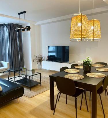 Ourense Apartamento | Home Las Burgas D&C