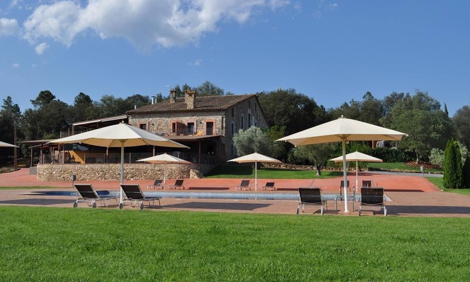 Sant Gregori Casa | Inicio "Lujosa villa de piedra con bosque privado" con piscina, Wi-Fi, jardín y terraza