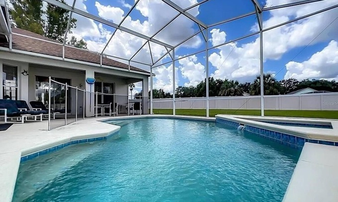 Westridge Casa | Home near Disney/golf with screened pool, spa, pool table, foosball, AC, & W/D