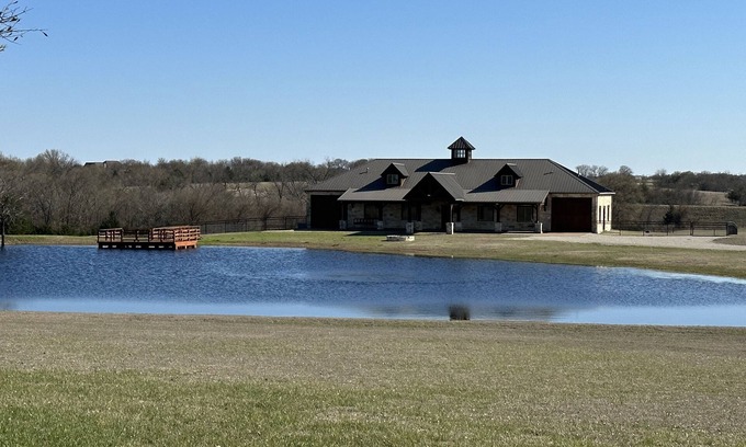 Weston Casa | Home on 30 acres with pond