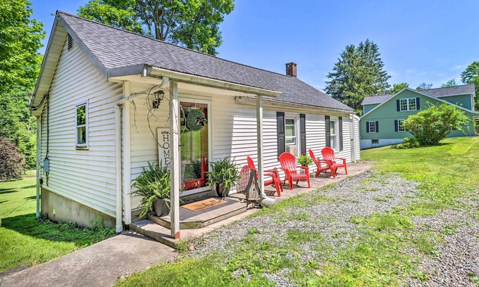 Brockton Casa | Home on Shared 10 Acres, On-Site Trail Access