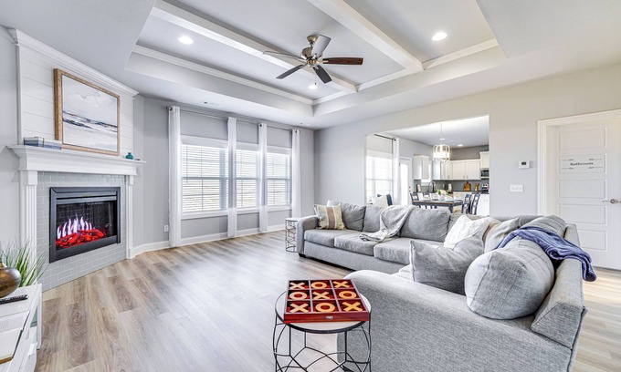 Bentonville Casa | 'Home on the Hill' 8 Mi to Bentonville City Square