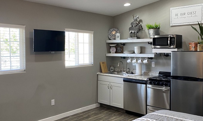Hurricane Cabina | Home on the Range