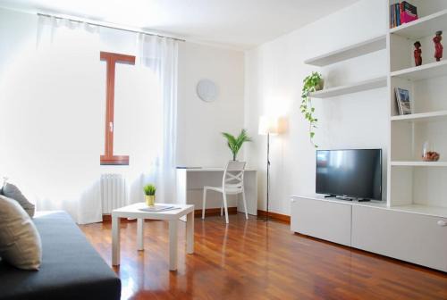 Milan Apartamento | Home & Pet - Milano Trilocale Promenade Santa Giulia