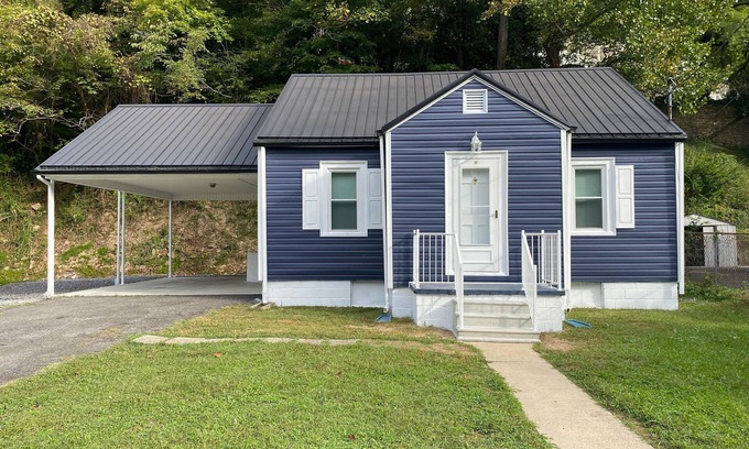 Grundy Casa | Home Rental for ATV Riders and Traveling Workers. Spearhead Trails in Grundy, VA
