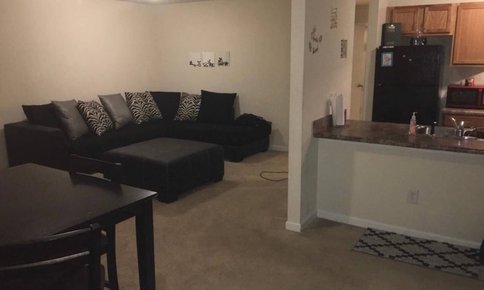 Charlotte Apartamento | Home Stay your Home Away From Home