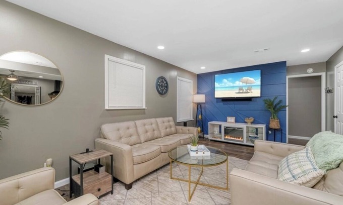 Normal Casa | Home suitable for Construction & crew workers
