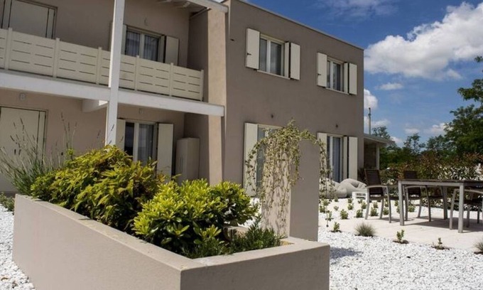 Salionze Apartamento | Home Suites Home - Peperoncino - 1.6 km from Peschiera del Garda