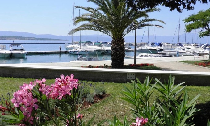 Bogovici Apartamento | Home Sweet Home, Beach Breeze y White Sands te espera!