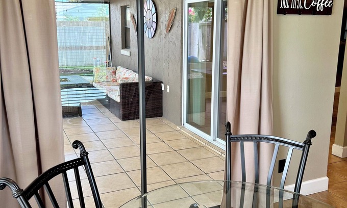 Lakeland Highlands Casa | Home sweet home. Lanai, Spa, Fenced in & Quiet!