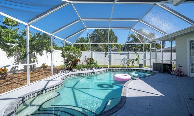 Whitfield Casa | Home w/ Pool - Near IMG, UTC, Airport, Beaches