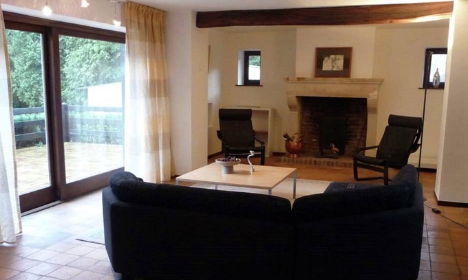 Comblain-au-Pont Casa | Espaciosa casa de vacaciones en Lieja con gran jardín