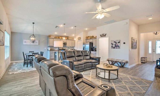 Wildwood Casa | Home with Lanai and Golf Cart in The Villages