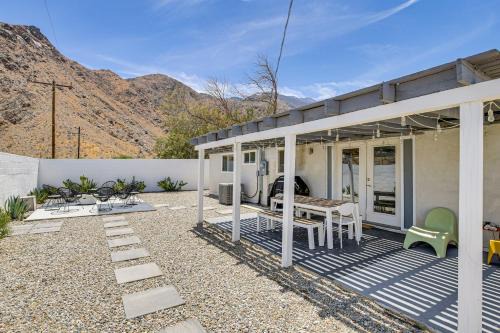 Palm Springs Casa | Home with Stunning Mountain Views in Palm Springs!