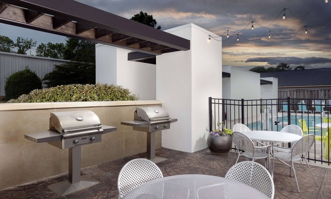 North Charleston Hotel | Home2 Suites by Hilton Charleston Airport/Convention Center, SC