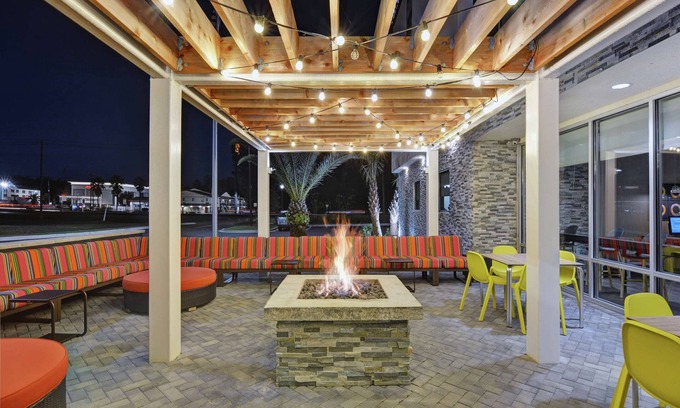 Richmond Hill Hotel | Home2 Suites by Hilton Richmond Hilll Savannah I-95