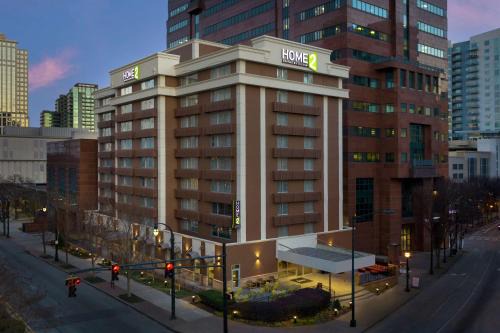 Midtown Hotel | Home2 Suites by Hilton Atlanta Midtown
