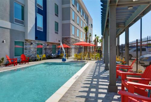 Upper Grand Lagoon Hotel | Home2 Suites By Hilton Panama City Beach, Fl