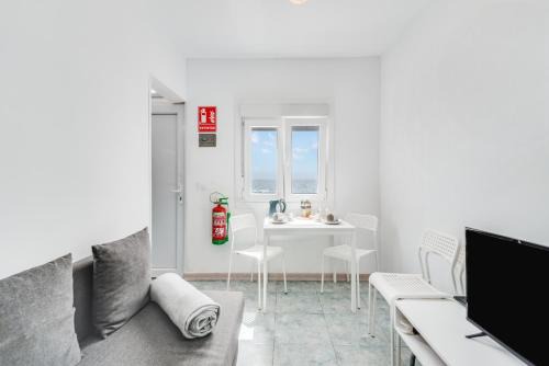 Pozo Izquierda Apartamento | Home2Book Stunning BeachFront Apt, Pozo Izquierdo