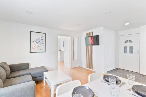 Unterboihingen Apartamento | home2stay Apartments für Monteure in Wendlingen Kitchen,Wifi,Smart TV NEW