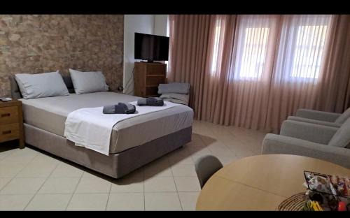 Markopoulon Apartamento | Home4U apt2, just 8Km from airport