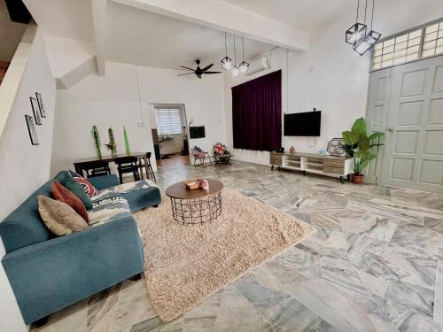 Central Seberang Perai Casa | Home69#6pax#Netflix#NearAeonAlma#5kmtoIconCity