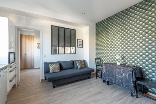 Montry Apartamento | HomeDj 1 Bedroom Ground Floor Apartment