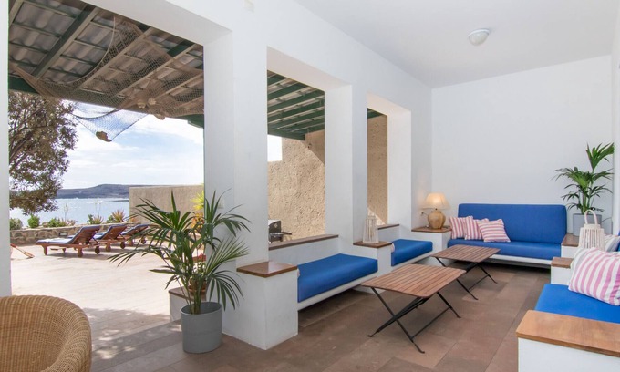 Poris de Abona Villa | HomeForGuest "HereComesTheSun" Acceso directo a la Playa, Sauna, BBQ