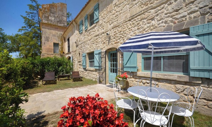 Saintes-Maries-de-la-Mer Casa | Homerez - Casa en Saintes-Maries-de-la-Mer