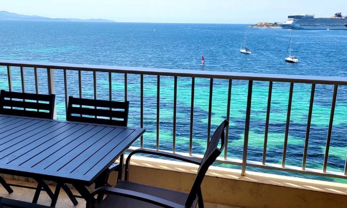 Le Ricanto Apartamento | Homerez - ¡A 100 m de la playa! Estudio para 4 pers. con terraza en Ajaccio