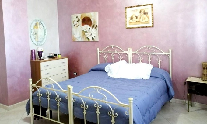 Agrigento Apartamento | Homerez - 200 m away from the beach! Appartement for 6 ppl. with shared pool