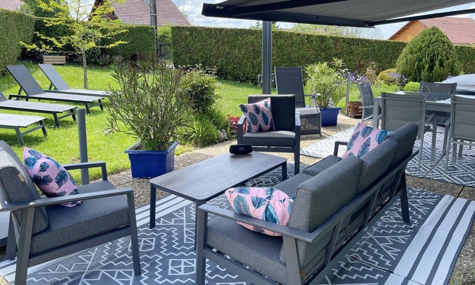 Plaimbois-du-Miroir Apartamento | Homerez - Apartamento para 4 pers. con jardín y terraza en Plaimbois-du-Miroir