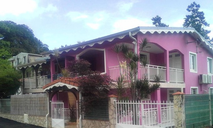 Sainte-Marie Apartamento | Homerez - Appartement for 4 ppl. with garden and balcony at Sainte-Marie