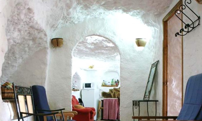 La Alqueria Apartamento | Homerez - Appartement 300 m away from the slopes for 6 ppl. with terrace at Orce