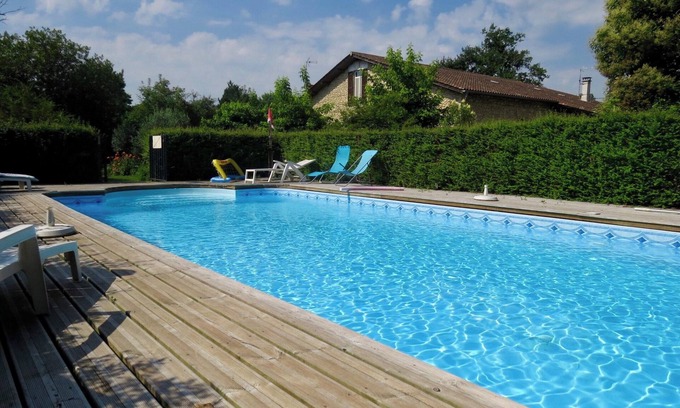 Blaignac Apartamento | Homerez - Appto Blaignac + pisc compartida
